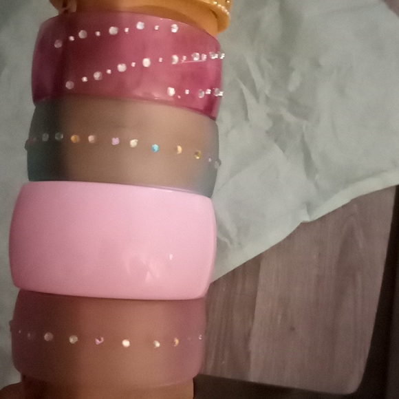 13 VINTAGE CHUNKY BEDAZZLED 80'S BANGLES - Picture 9 of 9